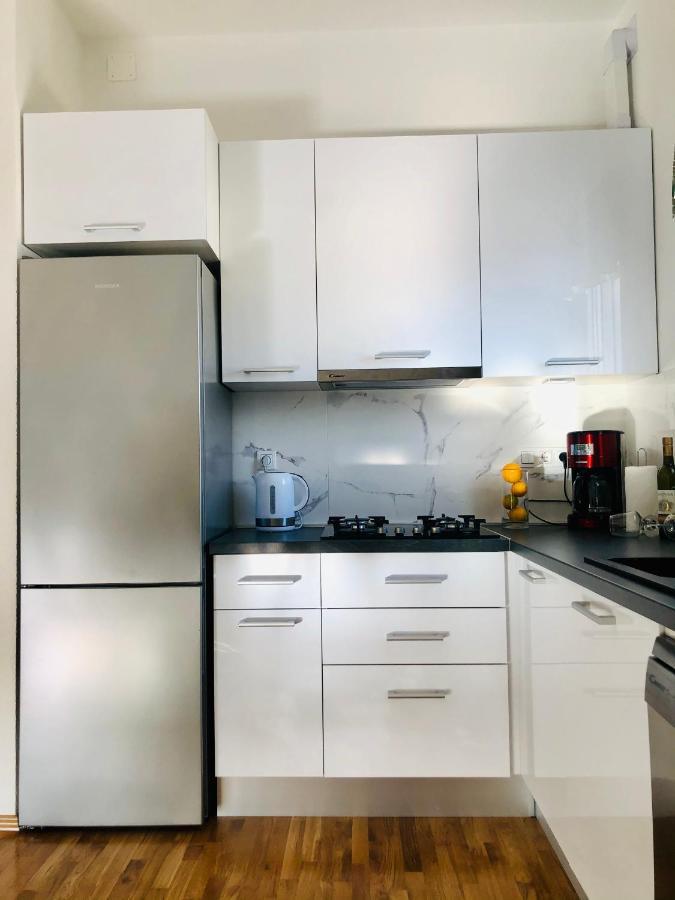 Villa Dani Sea & Pool Apartments Trogir Luaran gambar