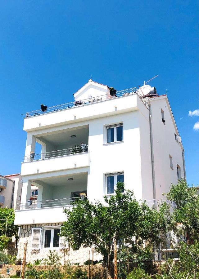 Villa Dani Sea & Pool Apartments Trogir Luaran gambar