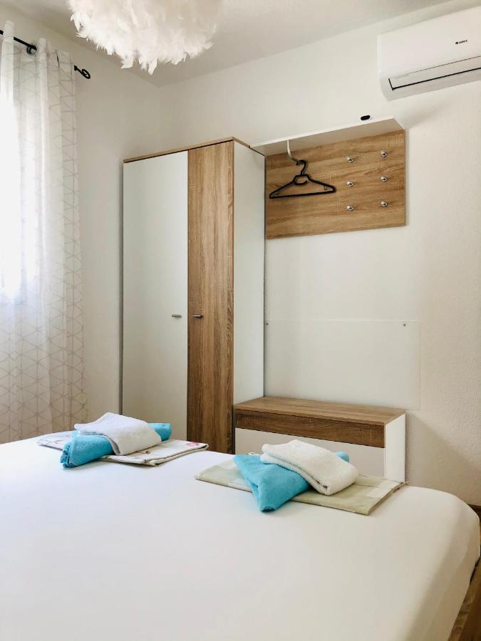 Villa Dani Sea & Pool Apartments Trogir Luaran gambar